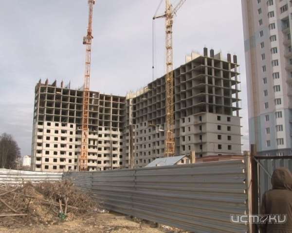 В Орле обманутым дольщикам начали давать ключи от квартир на ул. Панчука В Орле обманутым дольщикам начали давать ключи от квартир на ул. Панчука