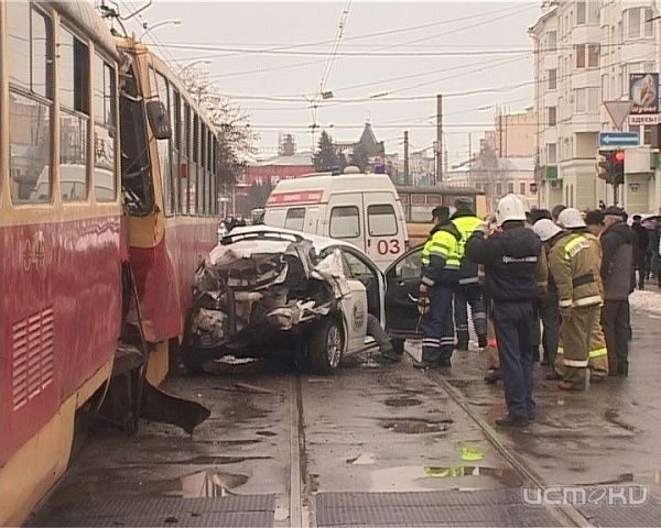 Вчера состоялся суд над водителем "бешеного" трамвая Вчера состоялся суд над водителем "бешеного" трамвая
