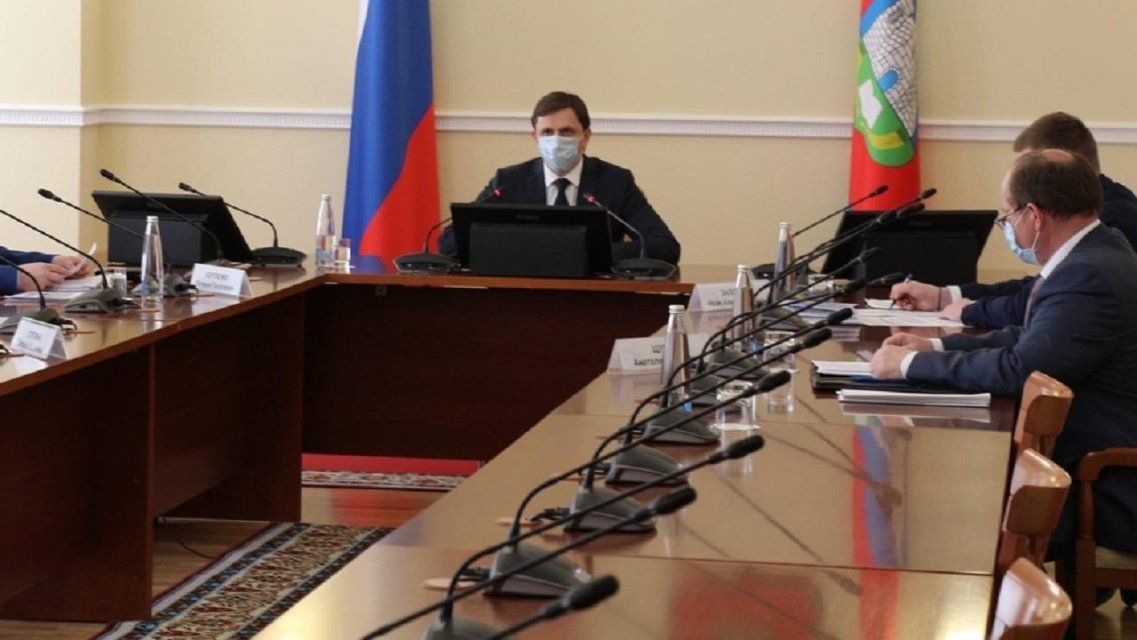 Запустят онлайн-трансляцию совещаний орловского губернатора с главами районов