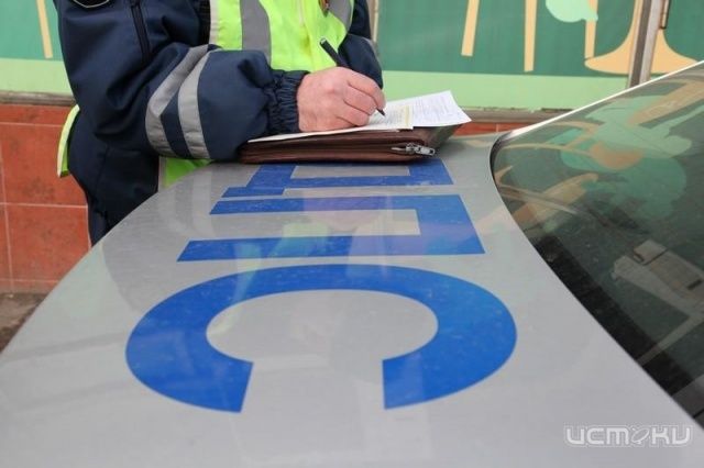 В Кромском районе столкнулись три автомобиля В Кромском районе столкнулись три автомобиля