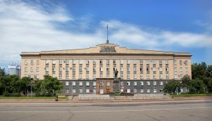 Правительство Орловской области накануне поздравило коллег с профессиональным праздником