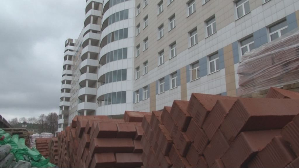 Объект, который строился при рекордном числе орловских губернаторов. 