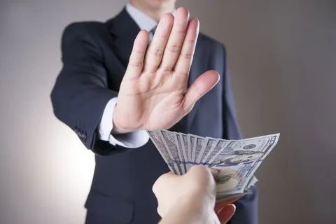 Орловским школьникам начнут преподавать как бороться с коррупцией