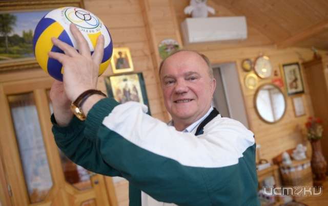 Зюганов: "Наличие иностранцев в российской премьер-лиге - это плохо" Зюганов: "Наличие иностранцев в российской премьер-лиге - это плохо"