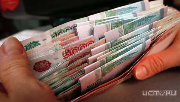 Уточненные данные: надбавка в 200 % к окладу была у орловских чиновников с 2006 года Уточненные данные: надбавка в 200 % к окладу была у орловских чиновников с 2006 года