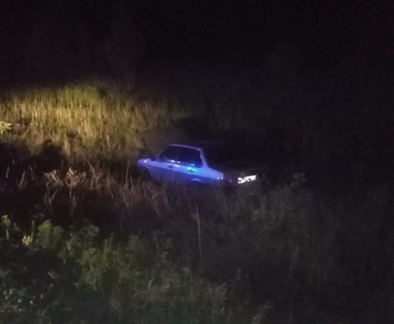 Три девушки опрокинулись на автомобиле в кювет в Орловской области
