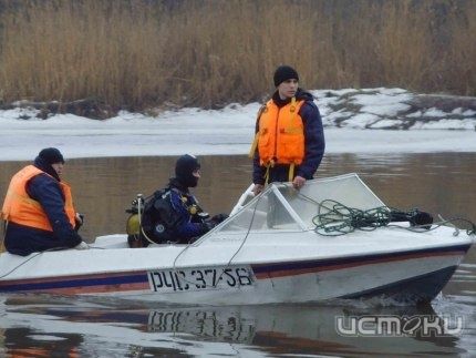 Орловские спасатели обнаружили в реке..... игрушечную куклу Орловские спасатели обнаружили в реке..... игрушечную куклу