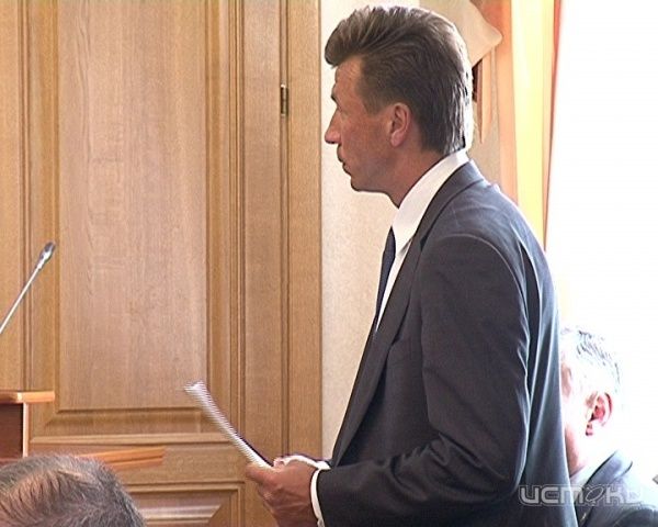 Губернатор отметил "неприличный загар" Михаила Берникова Губернатор отметил "неприличный загар" Михаила Берникова