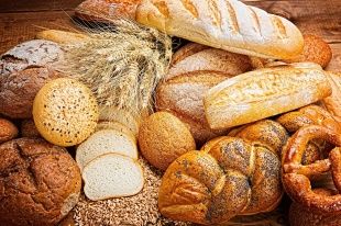 В Орловской области сняли с продажи 10 кг некачественного хлеба