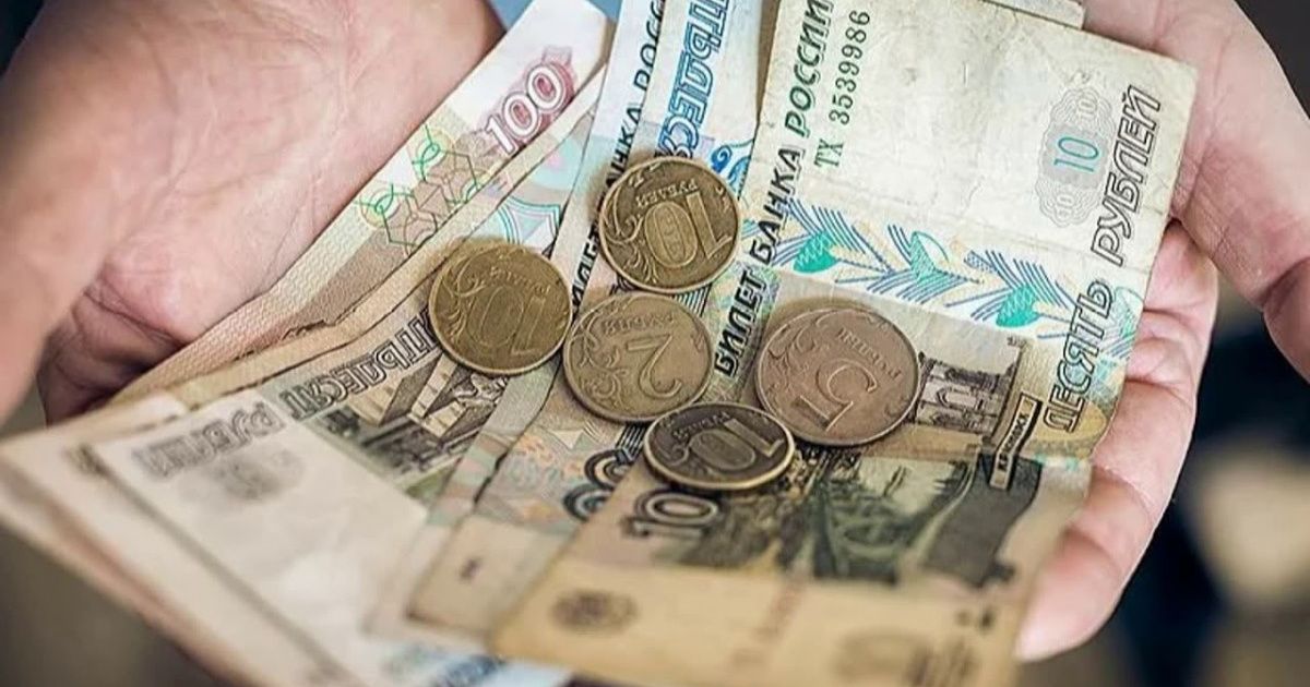 На Орловщине средняя зарплата снизилась на 4%