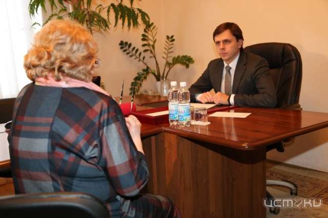 Жители Станового Колодезя пожаловались Клычкову на высокий земельный налог Жители Станового Колодезя пожаловались Клычкову на высокий земельный налог