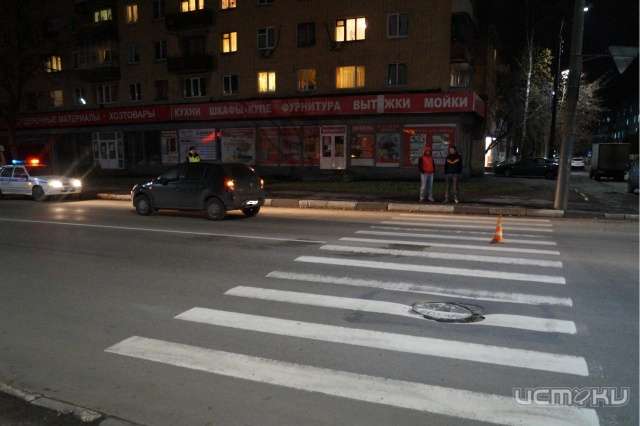 Зебра не гарант безопасности: в Орле сбили двух пешеходов на переходах Зебра не гарант безопасности: в Орле сбили двух пешеходов на переходах