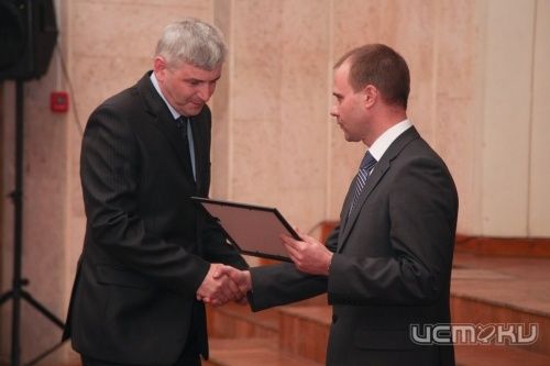 В Орле отметили лучших работников жилищно-коммунальной сферы В Орле отметили лучших работников жилищно-коммунальной сферы
