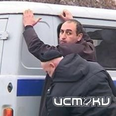 Одним мигрантом меньше Одним мигрантом меньше