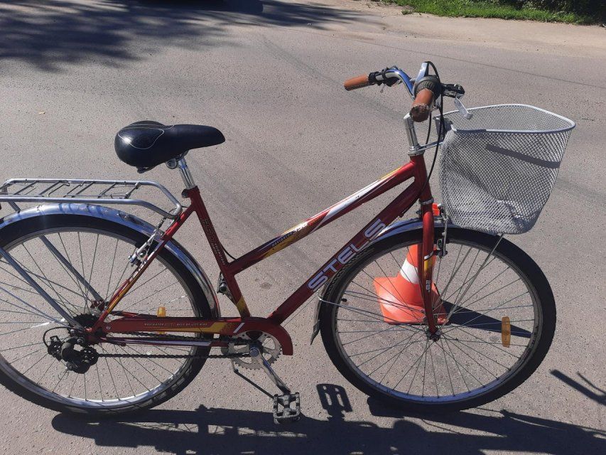 В Орле легковушка протаранила велосипедистку