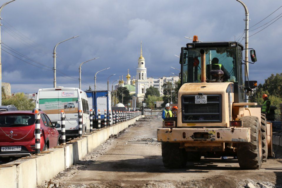 Рабочие отказываются продолжать ремонт моста Дружбы в Орле: что сказали в УКХ