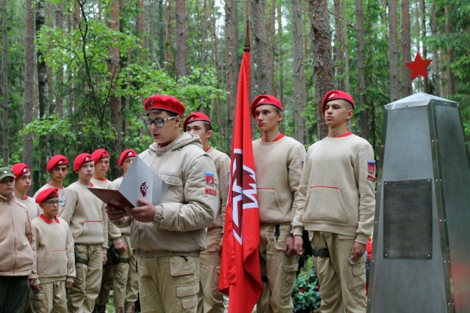 Орловщина присоединилась к Всероссийской военно-патриотической акции «Верни герою имя»