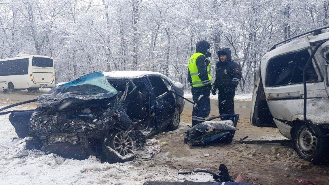 На Орловщине водитель микроавтобуса попал под следствие за ДТП с тремя погибшими