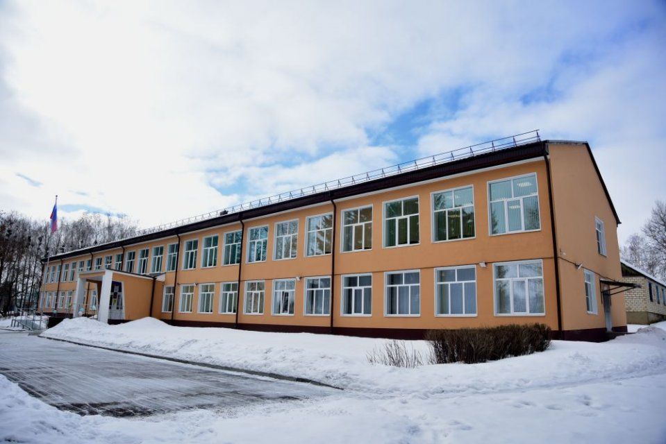 Более 1 млрд рублей направят на капитальный ремонт восьми школ в Орловской области в 2024 году