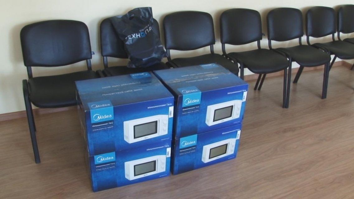 Орловчанин подарил больнице Семашко микроволновые печи
