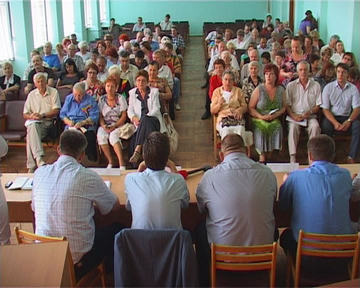 Кто будет управлять нашими домами? Кто будет управлять нашими домами?