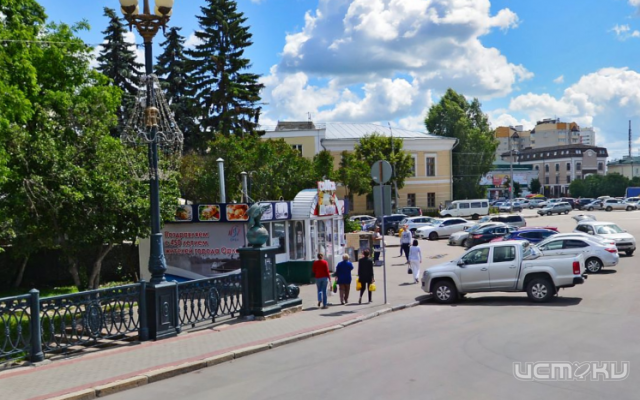 Бизнесменам не дают арендовать землю под ларьком с шаурмой в центре Орла Бизнесменам не дают арендовать землю под ларьком с шаурмой в центре Орла