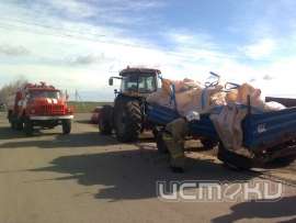 В Краснозоренском районе столкнулись трактор и локомотив В Краснозоренском районе столкнулись трактор и локомотив