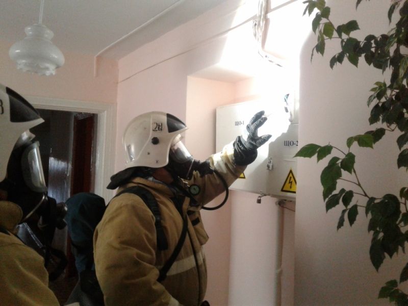 В орловском техникуме прошли учения пожарных