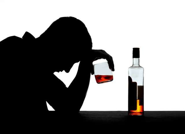 В Болховском, Сосковском и Хотынецком районах больше всего употребляют алкоголь В Болховском, Сосковском и Хотынецком районах больше всего употребляют алкоголь