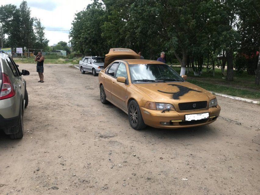 В Новосиле легковушка сбила водителя иномарки