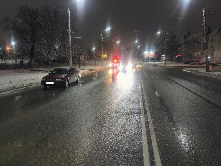 В Орле на Московском шоссе иномарка насмерть сбила женщину