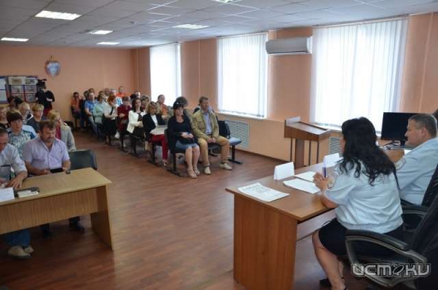 Орловское УГИБДД рассказывает, как нужно перевозить детей Орловское УГИБДД рассказывает, как нужно перевозить детей
