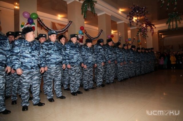 49 орловских полицейских отправились в командировку в Дагестан на полгода 49 орловских полицейских отправились в командировку в Дагестан на полгода