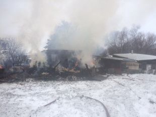 В Орловской области пенсионер попал в больницу, пострадав при пожаре