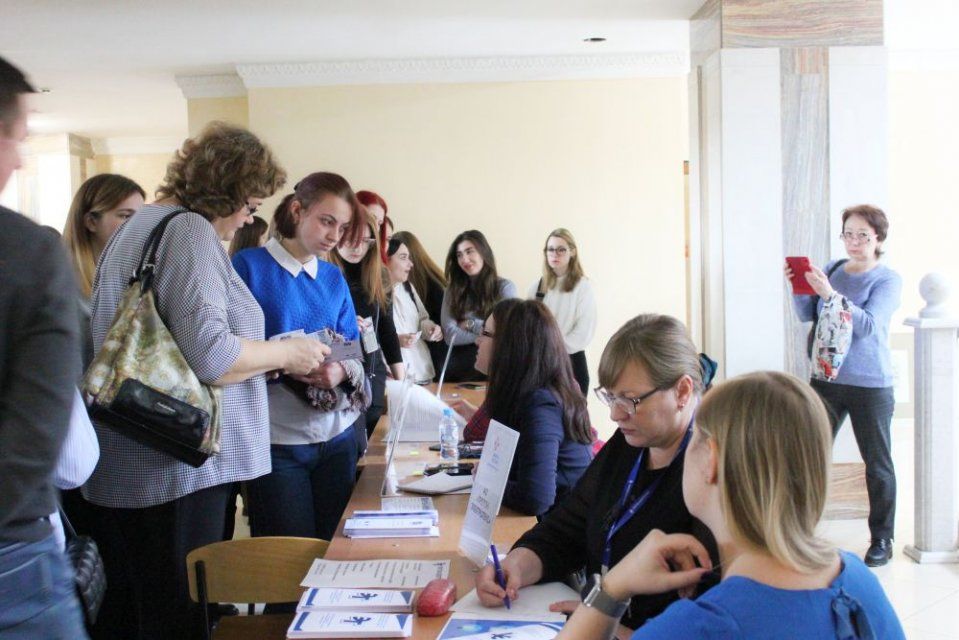 Около 200 орловчан получили приглашения на работу