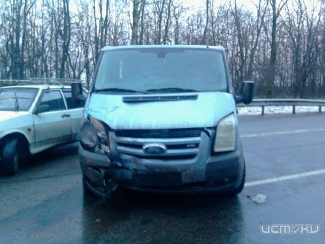 В Орловской области в ДТП с тремя автомобилями пострадал ребенок В Орловской области в ДТП с тремя автомобилями пострадал ребенок