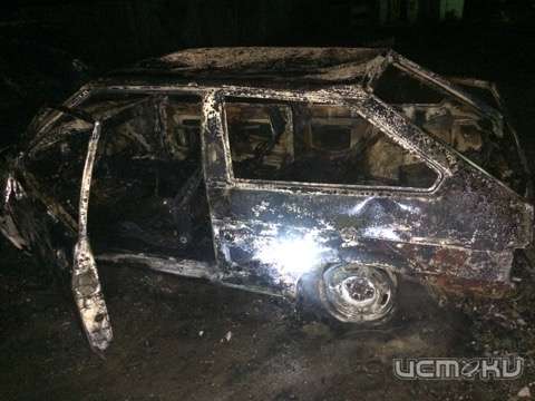 За выходные на Орловщине огонь уничтожил два авто За выходные на Орловщине огонь уничтожил два авто