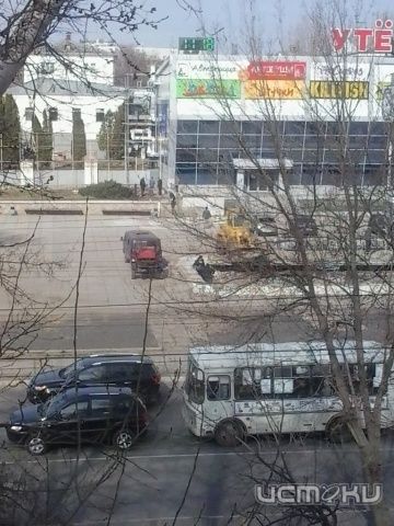 У завода «Орлэкс» вместо фонтана будет автостоянка? У завода «Орлэкс» вместо фонтана будет автостоянка?