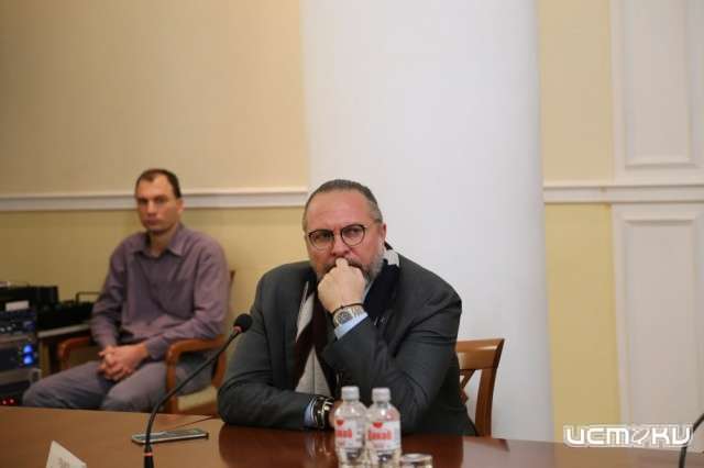 Юрий Грымов: «Управление культуры Орловщины — в идиотическом состоянии» Юрий Грымов: «Управление культуры Орловщины — в идиотическом состоянии»