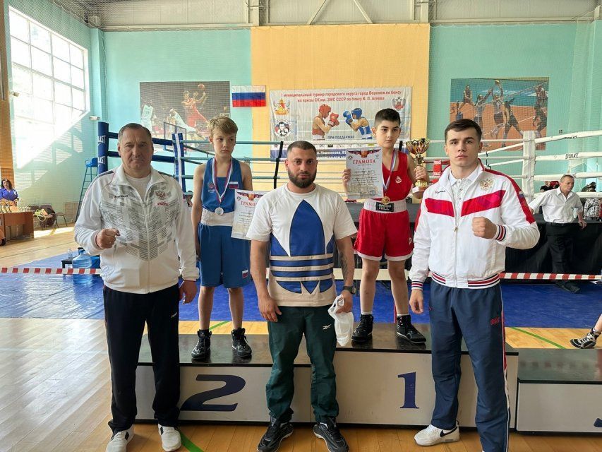 Орловские боксёры успешно выступили в Воронеже