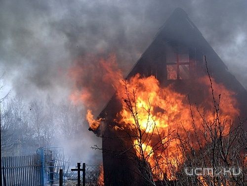 В Орловской области случилось два пожара в жилых домах В Орловской области случилось два пожара в жилых домах
