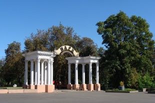 Первые плоды ремонта центрального парка орловчане увидят в День города