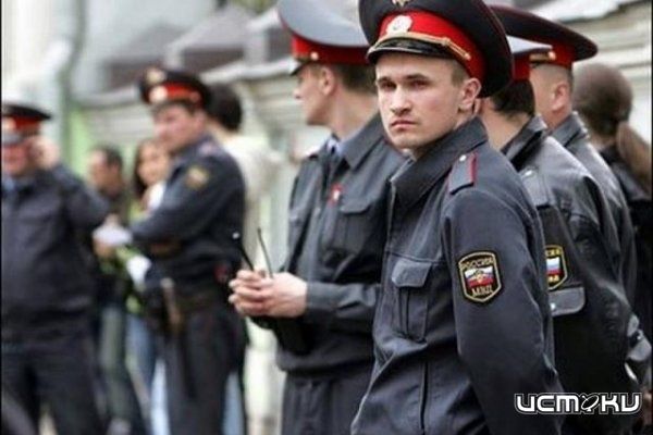 Более пятисот сотрудников полиции обеспечат порядок в День города Более пятисот сотрудников полиции обеспечат порядок в День города