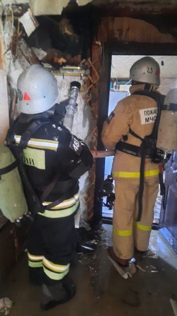 За сутки орловские пожарные и спасатели выезжали 11 раз