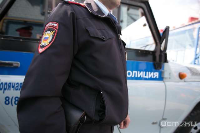 В Орле полиции удалось поймать хулигана, бросившего дымовую шашку В Орле полиции удалось поймать хулигана, бросившего дымовую шашку