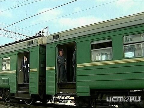 В новогодние праздники изменится расписание движения пригородных поездов В новогодние праздники изменится расписание движения пригородных поездов
