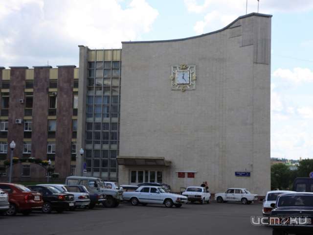 Почти 2,5 миллиарда рублей за первое полугодие текущего года израсходовала городская администрация Почти 2,5 миллиарда рублей за первое полугодие текущего года израсходовала городская администрация