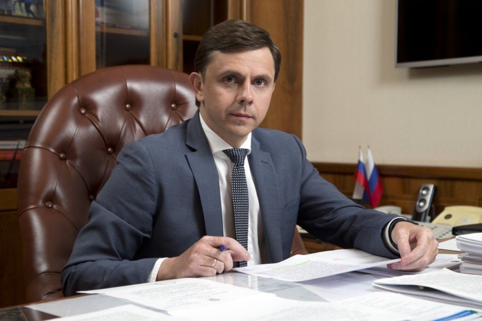 Губернатор Андрей Клычков поздравил орловчан с Днём защитника Отечества