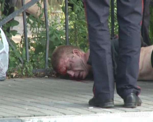 В Орле психбольному, взявшему в заложники полицейского, продлили срок ареста В Орле психбольному, взявшему в заложники полицейского, продлили срок ареста