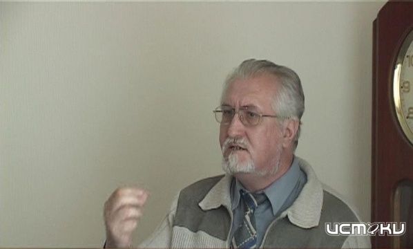 Главный по памятникам ушел Главный по памятникам ушел